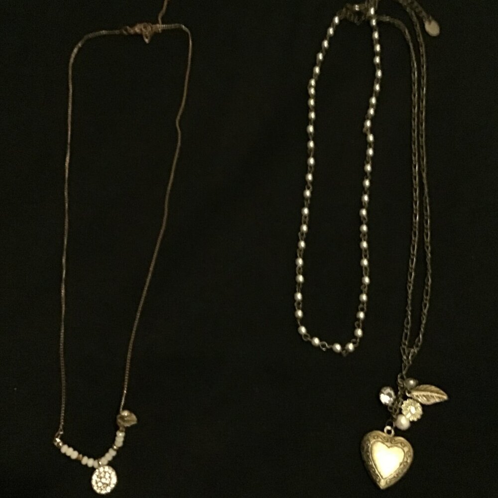 Two Women’s Layered Necklaces – Boho Charm & Beaded Styles ✨